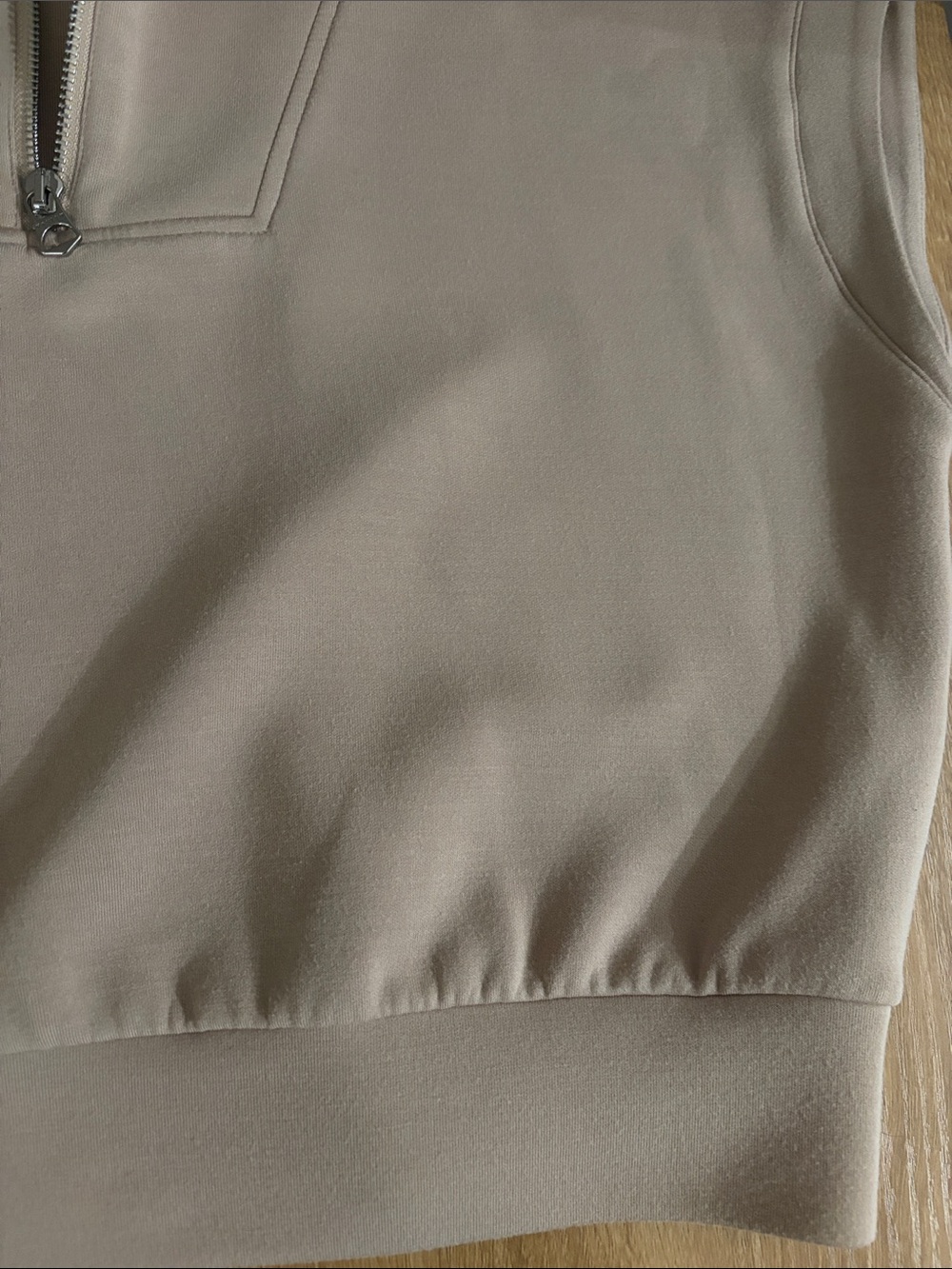 Varley Taupe Top- Zip Collar Top size medium - Picture 9 of 15